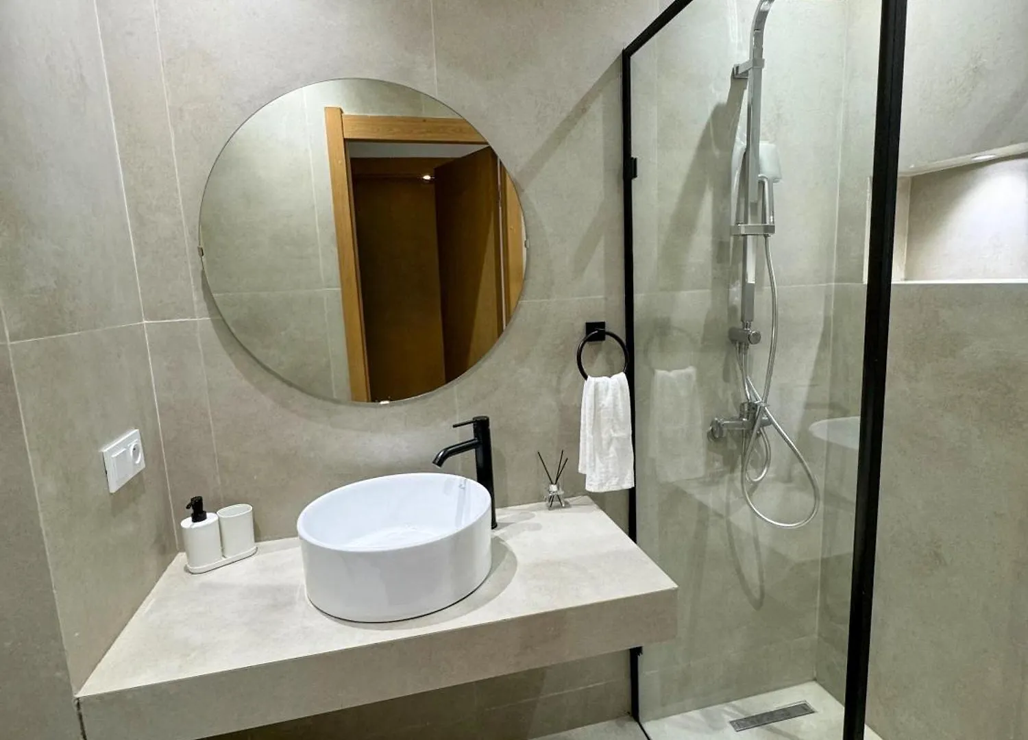 Lyana Home Marrakesh Apartment