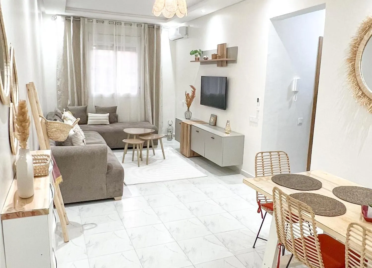 Lyana Home Marrakesh 0*,